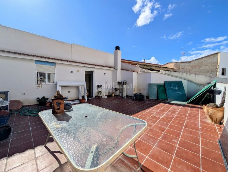 Foto 69b7e66f-c580-479d-98c5-050a393412f3. Casa aparellada a calle príncipe 2 a Salar
