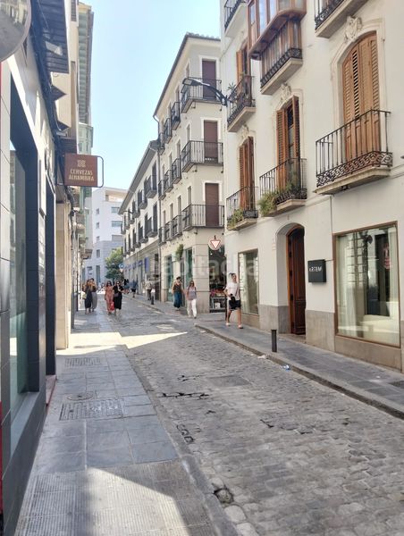 Foto e4f1e219-1ba6-4e5a-b30e-fa389838f2f6. Affitto posto auto in calle puente de castañeda 5 in Granada