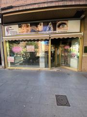 Business premise in Camino de Ronda 72