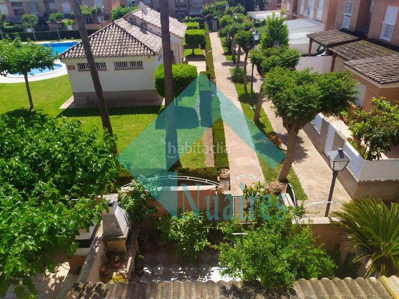 Foto bd4ca75d-1d2d-4356-b578-d1bc0f2cba63. Casa adosada adosado en urbanización puertas del pinar en Castellón de la Plana