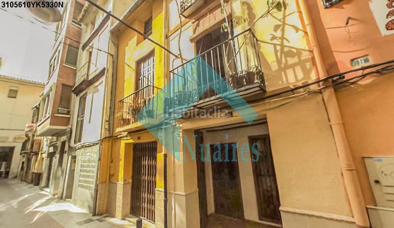 Foto d2b4b7d8-c8a3-4cc5-8b00-ebdf6371dea4. Casa amb xemeneia a Casco Histórico Castellón de la Plana