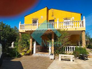 Chalet in El Grao. Magnifico chalet en la marjalería de castellón