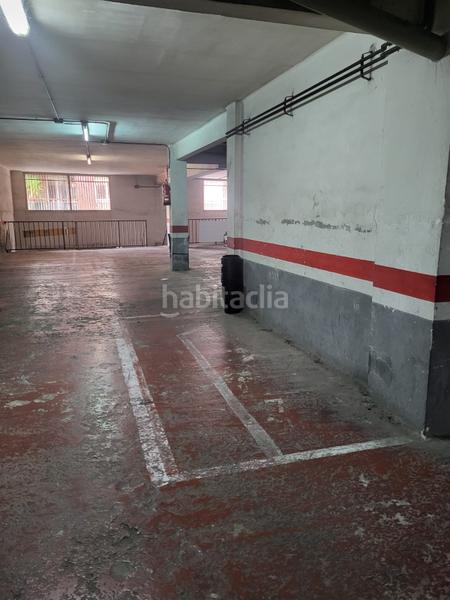 Foto 5ecdc3b4-da5f-41b4-a0d5-ed3982827fd2. Aparcament cotxe a Collblanc Hospitalet de Llobregat (L´)