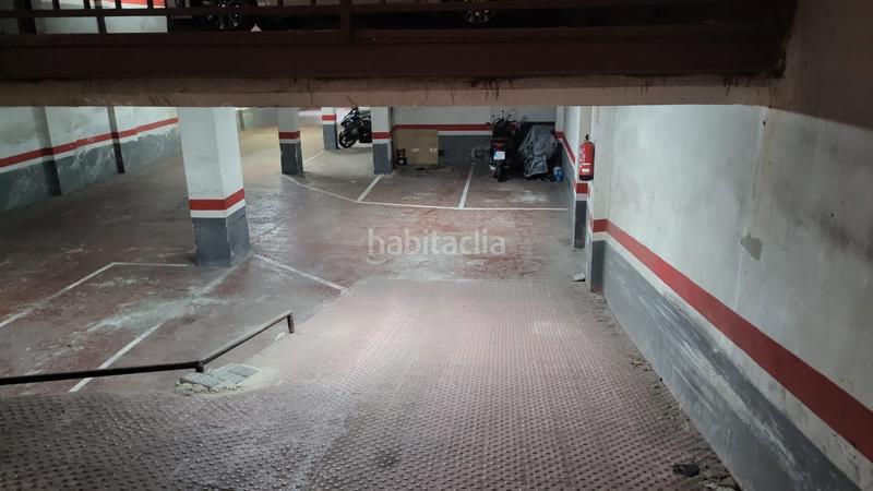 Foto 79ab4071-eb13-4870-9545-a15cc17d519f. Aparcament cotxe a Collblanc Hospitalet de Llobregat (L´)