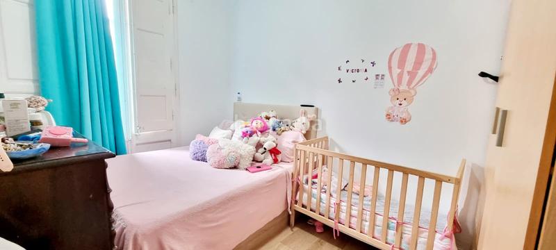 Foto f1ad7725-4db9-4d81-8668-6c832a801a11. Pis a La Torrassa Hospitalet de Llobregat (L´)