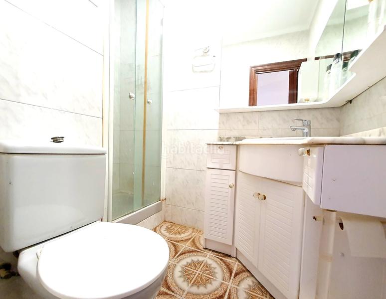 Foto 1cdb32e8-6603-4ad6-811e-11943c4445f4. Piso ** piso para rentabilidad no de venta libre **. en Hospitalet de Llobregat (L´)