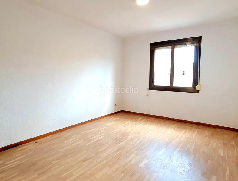 Foto 894de486-17a1-484a-8cad-2093291a3540. Piso ** piso para rentabilidad no de venta libre **. en Hospitalet de Llobregat (L´)