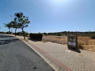 Terreny residencial a Calle jorge guillén 27. Oportunidad