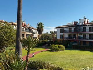 Apartamento en Costa Esuri. Oportunidad planta baja.