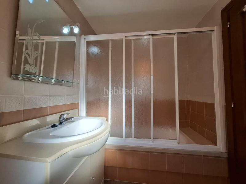 Foto 29dc03d3-8df8-49f6-ad3b-e4bdf56b45c1. Casa adosada en urbanización puente esuri 63 oportunidad Costa Esuri en Ayamonte