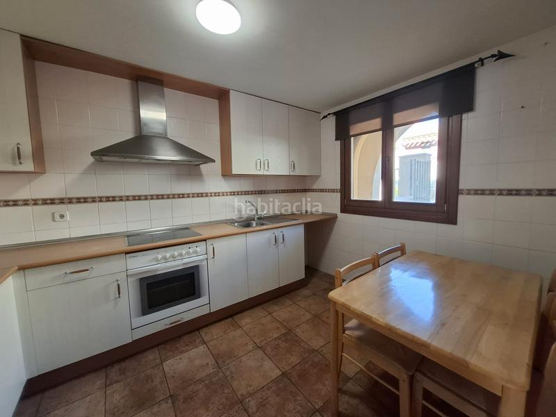 Foto 38b0ea6e-48a8-40c4-b9b6-042199a34c67. Casa adosada en urbanización puente esuri 63 oportunidad Costa Esuri en Ayamonte