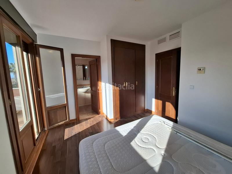 Foto f7d92c0c-0dc6-4f79-ad27-c04060c50e3f. Casa adosada en urbanización puente esuri 63 oportunidad Costa Esuri en Ayamonte