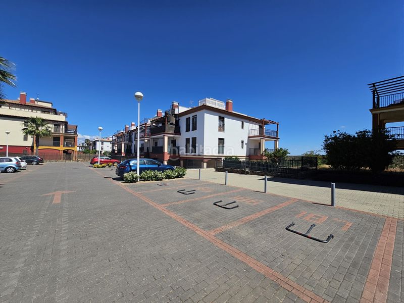 Foto 8efc3b1e-f418-421a-9966-1838c2242179. Apartament a calle lope de rueda 1 a Costa Esuri Ayamonte