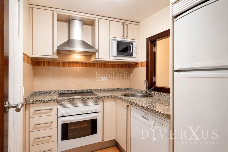 Foto dc5baa20-8bf6-4cdf-8a36-0bc8a5baff21. Apartament a avenida de los cisnes 38 a Isla Canela Ayamonte