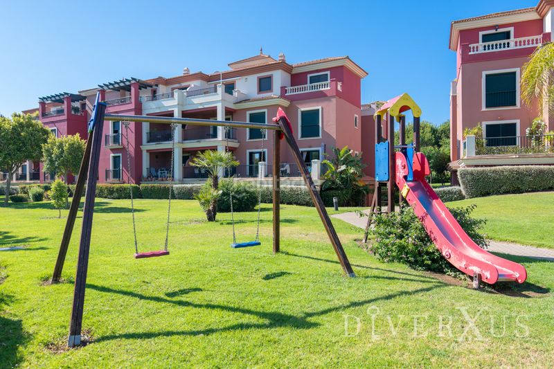 Foto 4a9ec5fd-73fb-414f-9d40-df7ceed881e1. Apartament amb piscina a Isla Canela Ayamonte