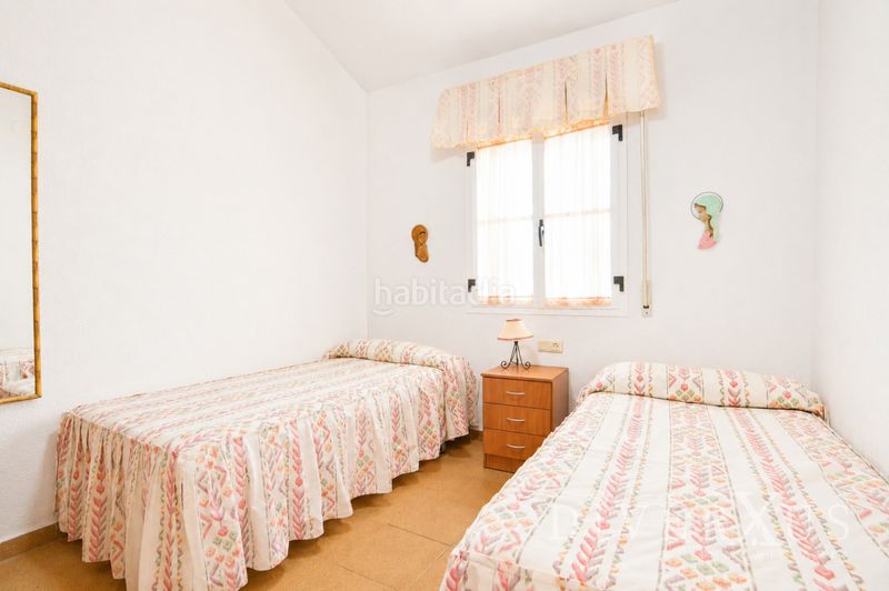 Foto 28b93d40-e280-4c76-a6d2-06b7746f129c. Casa adossada amb xemeneia a Ayamonte ciudad Ayamonte