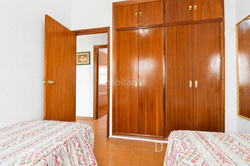 Foto a731ad26-d978-4f18-9399-72e75bf977fe. Casa adossada amb xemeneia a Ayamonte ciudad Ayamonte