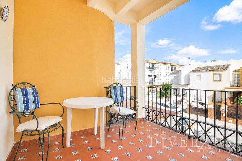 Foto eb7db13b-6d41-49f0-85ef-a851e90c212c. Casa adossada amb xemeneia a Ayamonte ciudad Ayamonte