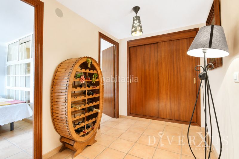 Foto f5b663d3-a75a-45ae-89a7-7becac8e1a87. Casa adossada amb xemeneia a Ayamonte ciudad Ayamonte