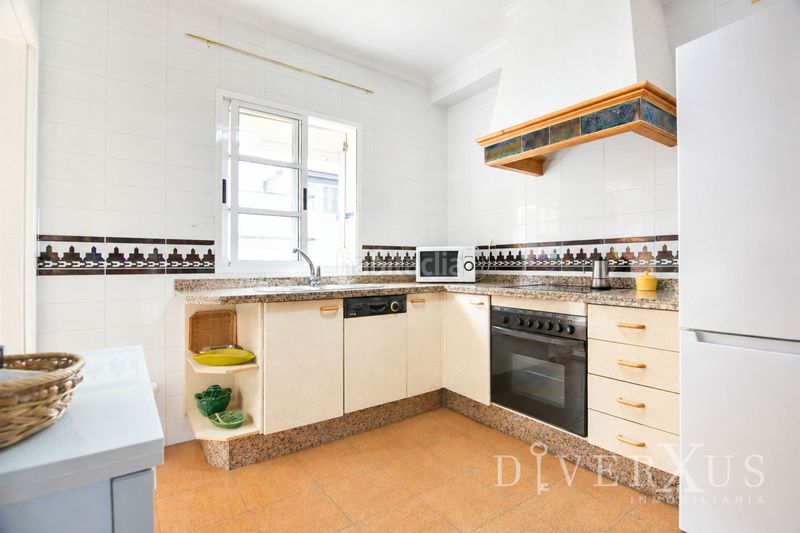Foto f6166512-3919-4e07-9607-baef05dc1d3c. Casa adossada amb xemeneia a Ayamonte ciudad Ayamonte