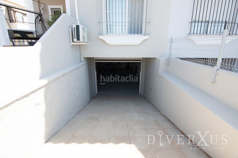 Foto 7288d3b7-b2e8-476e-8a95-75037cc9a465. Casa aparellada amb xemeneia calefacció aparcament a Ayamonte
