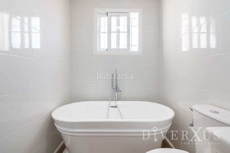 Foto c3e88800-adde-4f10-b27c-1d265ffa91ea. Casa aparellada amb xemeneia calefacció aparcament a Ayamonte