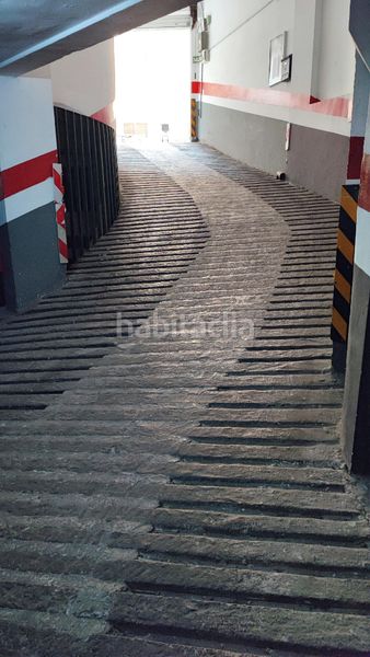 Foto f90db061-14f5-43fa-b76c-5d3577a826c7. Aparcament cotxe a Oliveros - Altamira Almería