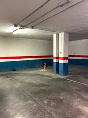 Miete Autoparkplatz  Calle séneca. Alquiler de plaza de garaje en el centro de roquetas de mar