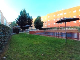 Location Appartement  Calle enrique sánchez de león 27. Piso con piscina y plaza de garaje en ronda sur