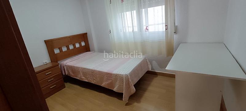 Foto bd027827-de29-4d52-902b-2a6186261e5c. Location appartement dans calle oropéndola 15 dans Pardaleras Badajoz