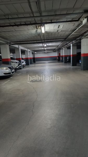 Foto 44c64f44-462f-49e3-b26f-beb54d1bd875. Miete autoparkplatz in avenida ricardo carapeto zambrano 130 in Badajoz