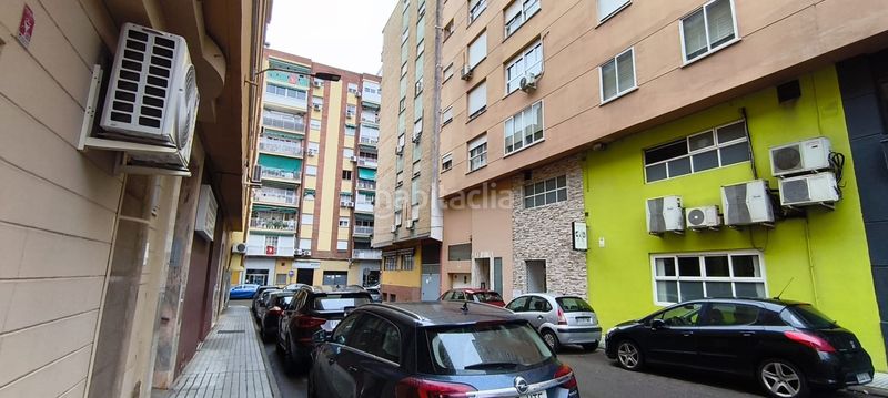 Foto a623fa88-54af-451d-8ceb-1d826663128f. Aparcament cotxe a alfonso moreno acevedo 2 a Pardaleras Badajoz