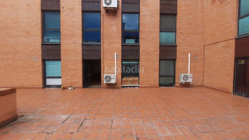 Foto 826e2b4b-5d2c-4c67-add1-8fc5ad3e8e47. Location bureau avec chauffage parking dans Artatza-Pinueta-Pinosolo Leioa