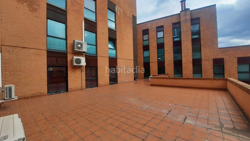 Foto c28e54aa-6167-4b6b-b2d2-579ccd5861fe. Location bureau avec chauffage parking dans Artatza-Pinueta-Pinosolo Leioa