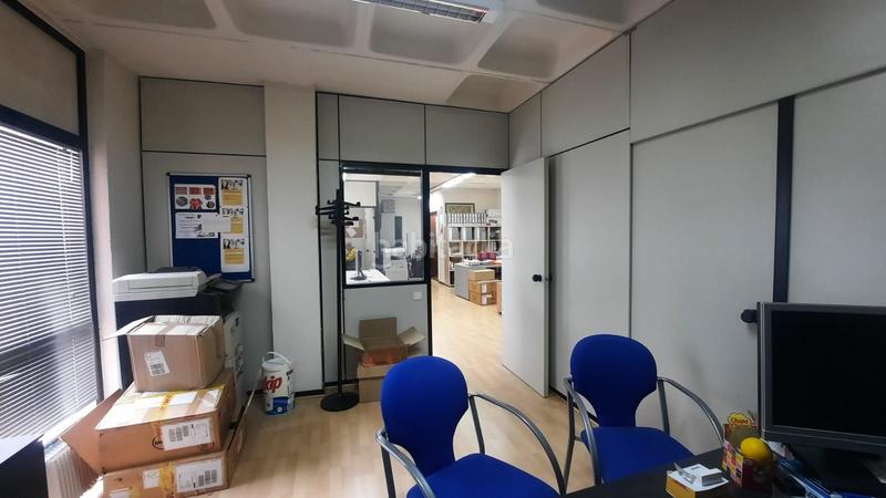 Foto 0941c5e4-a60c-4278-a818-9096cec81d10. Miete büro mit heizung parking in Artatza-Pinueta-Pinosolo Leioa