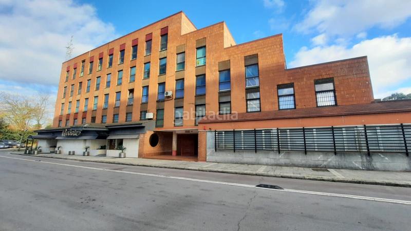 Foto 67dd324f-0eee-43a9-a2e1-d19abeafaf49. Miete büro mit heizung parking in Artatza-Pinueta-Pinosolo Leioa