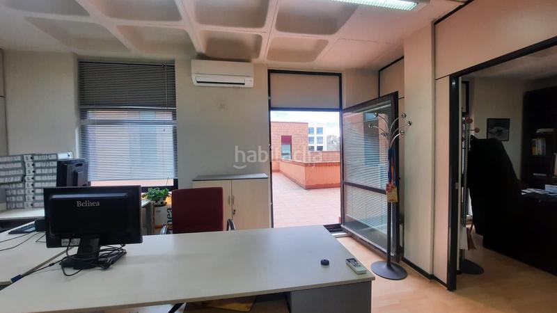 Foto 0eee4e2e-f60f-438d-9e18-8e7d39d388ac. Alquiler oficina en Artatza-Pinueta-Pinosolo Leioa