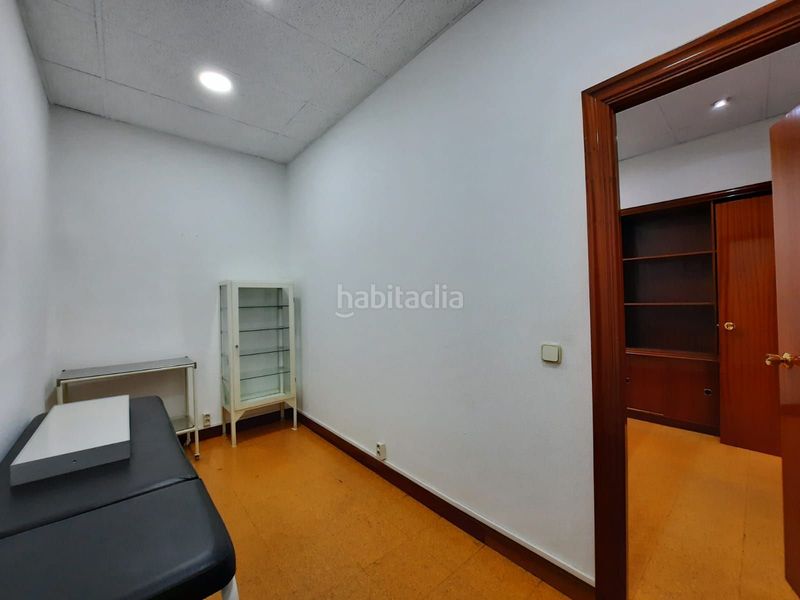 Foto d4d9c7a7-6ebb-4cdb-afde-55c73f2692a5. Local comercial amb calefacció a Campuzano Bilbao