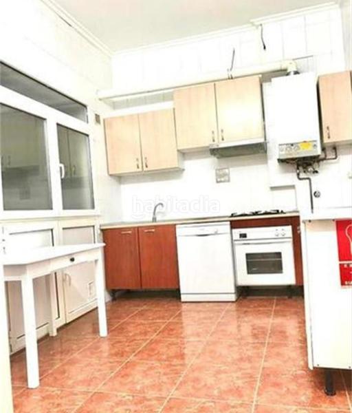 Foto cdc1b8c8-0b6e-4e4c-b457-7f18d4ac18b3. Miete etagenwohnung mit heizung in Zabalburu Bilbao