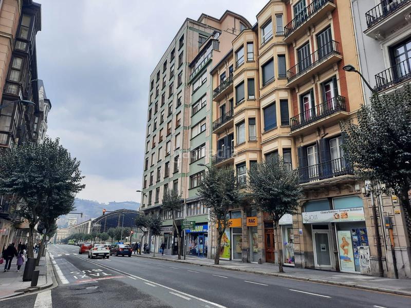 Foto 4d113794-484a-4996-a59a-f7b35eec4dd6. Rent flat with heating in Zabalburu Bilbao