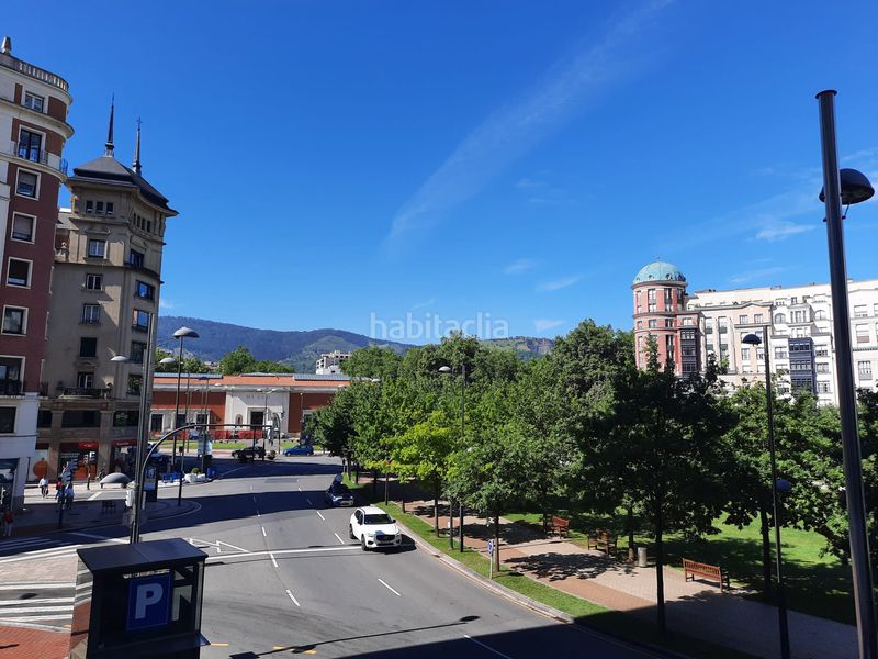 Foto f32c6a45-b204-4b54-ba00-4722ab6e5431. Lloguer pis a euskadi plaza 3 a Abandoibarra - Guggenheim Bilbao