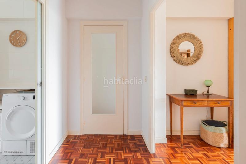 Foto ad639b27-136d-4389-be5f-9bec7d375cfc. Lloguer pis amb calefacció piscina a Sopela