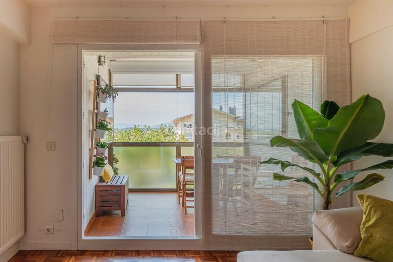 Foto bad87539-5ffd-4f12-a8f3-8259c0a06d3f. Lloguer pis amb calefacció piscina a Sopela