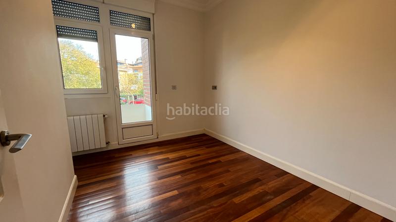 Foto cab0358f-2b23-4f21-866b-a84ad5f88e1c. Rent flat with heating in Neguri Getxo