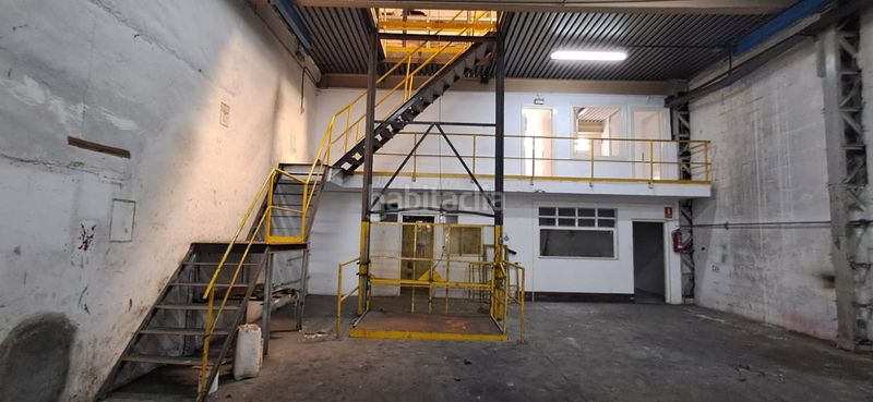 Foto f2444231-3bad-4904-9f28-01ba9120f25d. Nau industrial a Altamira Bilbao