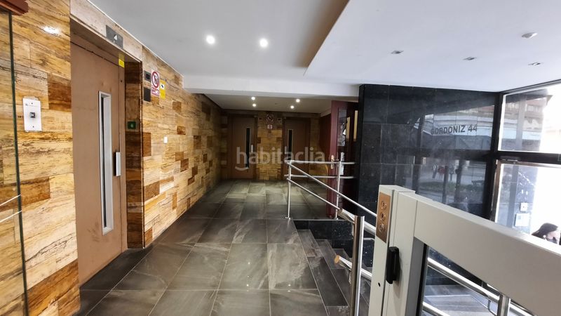 Foto cd3ba8d0-160b-4dad-a619-17830a734ba8. Oficina a Rekalde Centro Bilbao
