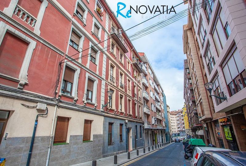 Foto 51c78773-822f-4463-af70-24fd8ade3eae. Rent flat in Matiko - Ciudad Jardín Bilbao
