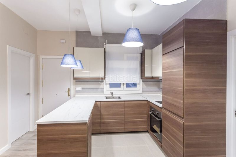 Foto f89ae4fc-5f95-408b-879f-60ee99d3c3d5. Rent flat in Matiko - Ciudad Jardín Bilbao