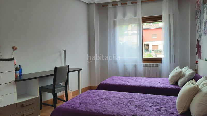 Foto 21b4e593-d2a6-496e-85b7-46f2e2f84a4c. Casa adosada en Briones