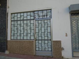 Local Comercial a Residencia. Local para merendero